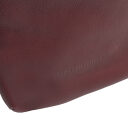 The Chesterfield Brand Kožená crossbody taška Isley C58.034718 vínově červená logo