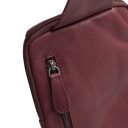 The Chesterfield Brand Kožená crossbody taška Isley C58.034718 vínově červená zadní přihrádka