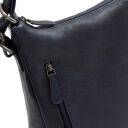 The Chesterfield Brand Kožená kabelka - batoh 2v1 Azura tmavě modrá přední přihrádka