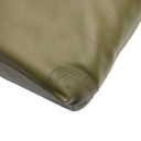 The Chesterfield Brand Kožená kabelka do ruky i přes rameno Astero C48.142302 olivová detail prošití