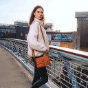 dámská kožená kabelka se zámkem chesterfield brand lucca koňaková přes rameno