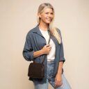 The Chesterfield Brand kožená kabelka přes rameno / crossbody Caia C48.144601 hnědá jako crossbody