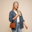 The Chesterfield Brand kožená kabelka přes rameno / crossbody Caia C48.144631 koňaková jako crossbody