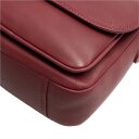 The Chesterfield Brand Kožená kabelka přes rameno Miloa C48.142118 vínově červená detail