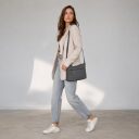 DANIEL RAY kabelka přes rameno / crossbody Muswellbrook DRL 16.1598.25 tmavě šedá na modelce