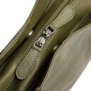 The Chesterfield Brand Kožená kabelka přes rameno Nerissa C48.143702 olivová dvoucestný zip