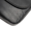 The Chesterfield Brand kožená kabelka přes rameno Vayana C48.144800 černá detail