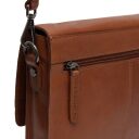 Dámská kožená kabelka s klopou The Chesterfield Brand Aviles C48.130531 koňaková - zipová přihrádka na zadní straně