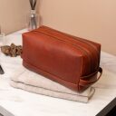 The Chesterfield Brand Kožená kosmetická taška Montelaro C08.063931 koňaková product foto