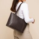 The Chesterfield Brand Kožená shopper kabelka Anira C38.023101 hnědá přes rameno