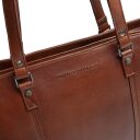 The Chesterfield Brand Kožená shopper kabelka na notebook 14" Alverino C38.022931 koňaková logo