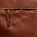 Kožená shopper kabelka na notebook The Chesterfield Brand BERLIN C38.016031 koňak zadní přihrádka