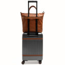 The Chesterfield Brand kožená shopper kabelka na notebook Westbrook C38.022731 koňaková popruh na rukojeť kufru