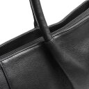 The Chesterfield Brand Kožená shopper kabelka C38.023000 černá detail přední strana