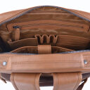 The Chesterfield Brand Kožený batoh na notebook 15,6" Philippe C58.700331 koňakový otevřený