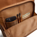 The Chesterfield Brand Kožený batoh na notebook Quincy C58.035231 koňakový přední přihrádka