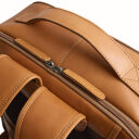 The Chesterfield Brand Kožený batoh na notebook Quincy C58.035231 koňakový dvoucestný zip