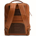 The Chesterfield Brand Kožený batoh na notebook Quincy C58.035231 koňakový zadní strana