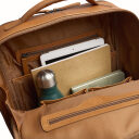 The Chesterfield Brand Kožený batoh na notebook Quincy C58.035231 koňakový otevřený