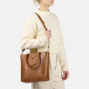 BURKELY malá shopper kabelka Cool Colbie 1000856.29.24 koňaková přes rameno