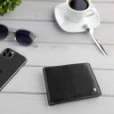 Bugatti pánská kožená peněženka RFID Black Magic 49123801 černá na stole