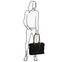 Daniel Ray shopper kabelka L Kathu DR18.1693.00 černá v ruce