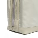 Shopper kabelka The Chesterfield Brand Lavik C38.040005 smetanově bílá detail