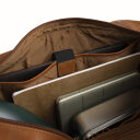 The Chesterfield Brand Kožená kabelka na notebook Mireya C38.023231 koňaková otevřená