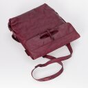 Dámský kožený kabelkový batoh 2v1 Mrs. Apple Strudel aunts & uncles Grandma´s Luxury Club 40457-77 vínový - zadní strana