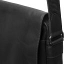 The Chesterfield Brand Klopová kožená taška přes rameno Gili C48.125200 černá