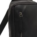 The Chesterfield Brand Kožená taška crossbody Rotterdam C58.028500 černá - detail zipu